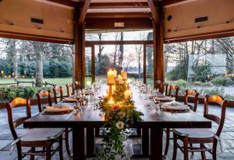 ACCADEMIA VINE LODGE has Balcony rooms