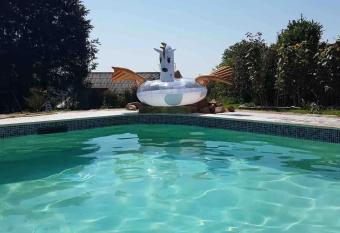 G  te Les Tilleuls has Balcony rooms