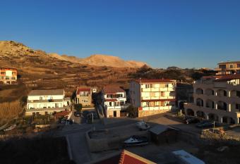 Apartments RIVA has Balcony rooms