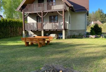 Gunia Gesthouse has Balcony rooms