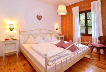 Bad Burgstall App Gromml has Balcony rooms