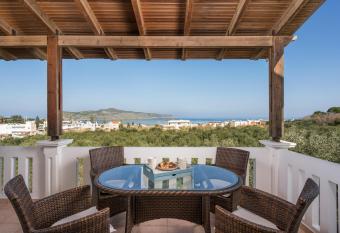 Casa de philippe with unique Seaview 2  from beach has Balcony rooms