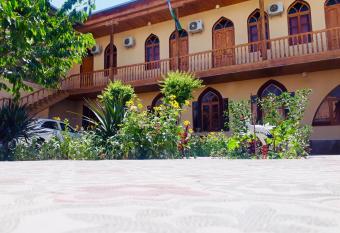 Hotel Xasan-Gavhar has Balcony rooms