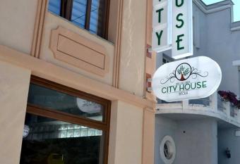 City House Bitola has Balcony rooms