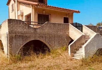 Villa Elnina has Balcony rooms