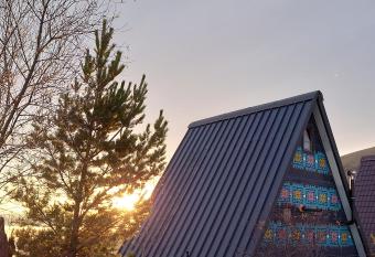 Razele Trascaului has Balcony rooms