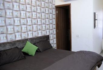 OYO Galaxy Stays allows 18 year olds to book a room