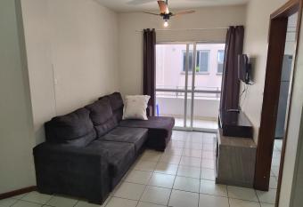 APT Praia Central Itapema 90MTS do Mar has Balcony rooms