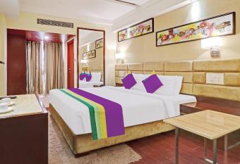 Treebo Tryst Park N allows 18 year olds to book a room