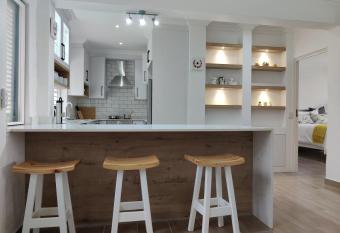 44 Montego Bay Caribbean Estates has Balcony rooms