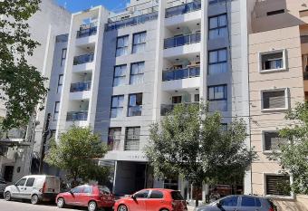 Dpto. Buena vista, excelente ubicaci  n allows 18 year olds to book a room