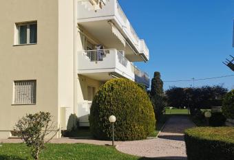 Il Piacere has Balcony rooms