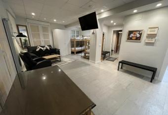 Plaza Centro Mercado has Balcony rooms