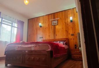 Dik s Home has Balcony rooms