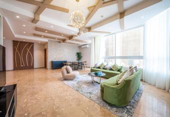 Mabaat - Almasarat Tower Al Shati - 257 allows 18 year olds to book a room