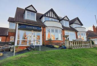 Caxton House allows 18 year olds to book a room