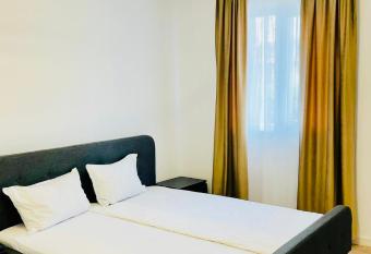 Paradox H has Balcony rooms