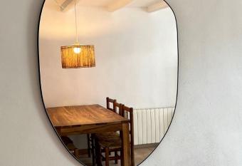 Modern apartment with parking 2 min from the beach has Balcony rooms