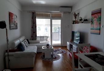 Frida Apartment allows 18 year olds to book a room