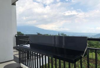 Villa Alraza has Balcony rooms