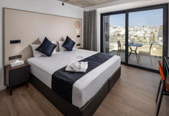 Grands Suites Hotel Residences and Spa allows 18 year olds to book a room