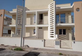 Gelsimori Apartments has Balcony rooms