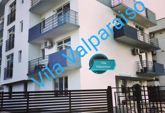 Vila Valparaiso has Balcony rooms