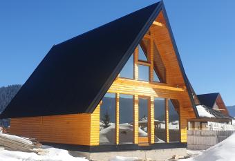 KRAJINA III has Balcony rooms