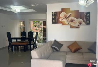 Guillote APARTMENT! has Balcony rooms