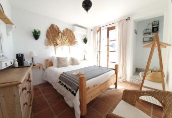 Casa Maroma allows 18 year olds to book a room
