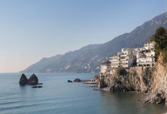 Hotel La Lucertola has Balcony rooms