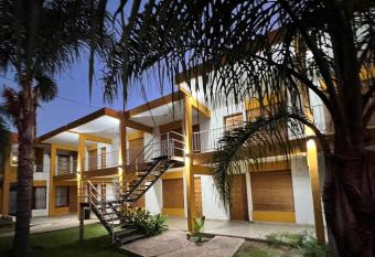 Cybeles Apart has Balcony rooms