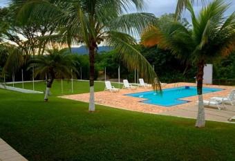 Pousada Ferradura allows 18 year olds to book a room