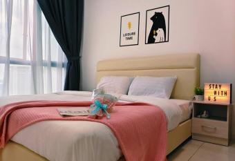 T1-2601 High floor Amazing View 3BR 8pax NETFLIX!!LegolandGleneagles By STAY has Balcony rooms