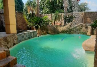 Little Paradise Venue and Guesthouse has Balcony rooms