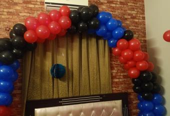 New Couple Guest House has Balcony rooms