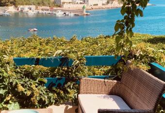 Cozy D&D has Balcony rooms