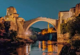 Hostel FM has Balcony rooms