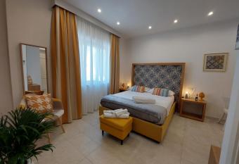 Mistral Luxury Suites has Balcony rooms