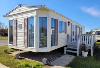 Northfield 219 has Balcony rooms