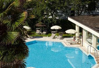 Hotel Aqua has Balcony rooms