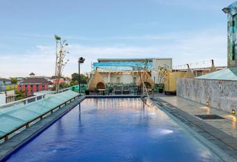 Boss Legian Hotel Powered by Archipelago has Balcony rooms