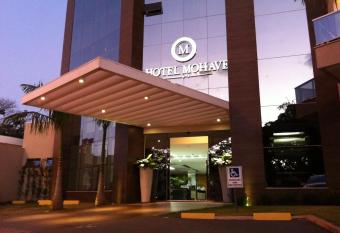 Hotel Mohave allows 18 year olds to book a room