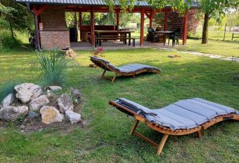 House Kupa MB has Balcony rooms