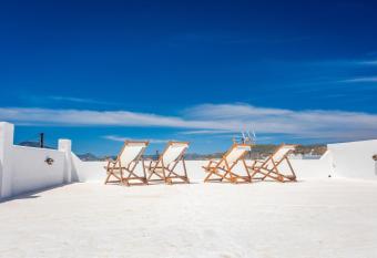 Olive in Blue allows 18 year olds to book a room