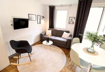 Le gardien du phare : 4 pers, balcon et parking ! has Balcony rooms