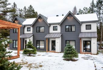 Condos Kamik Tremblant has Balcony rooms