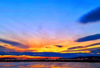 LE JARDIN D EDEN allows 18 year olds to book a room