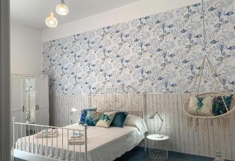 La residenza delle Sirene has Balcony rooms