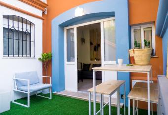 R&B Puerto Sherry Abohem allows 18 year olds to book a room